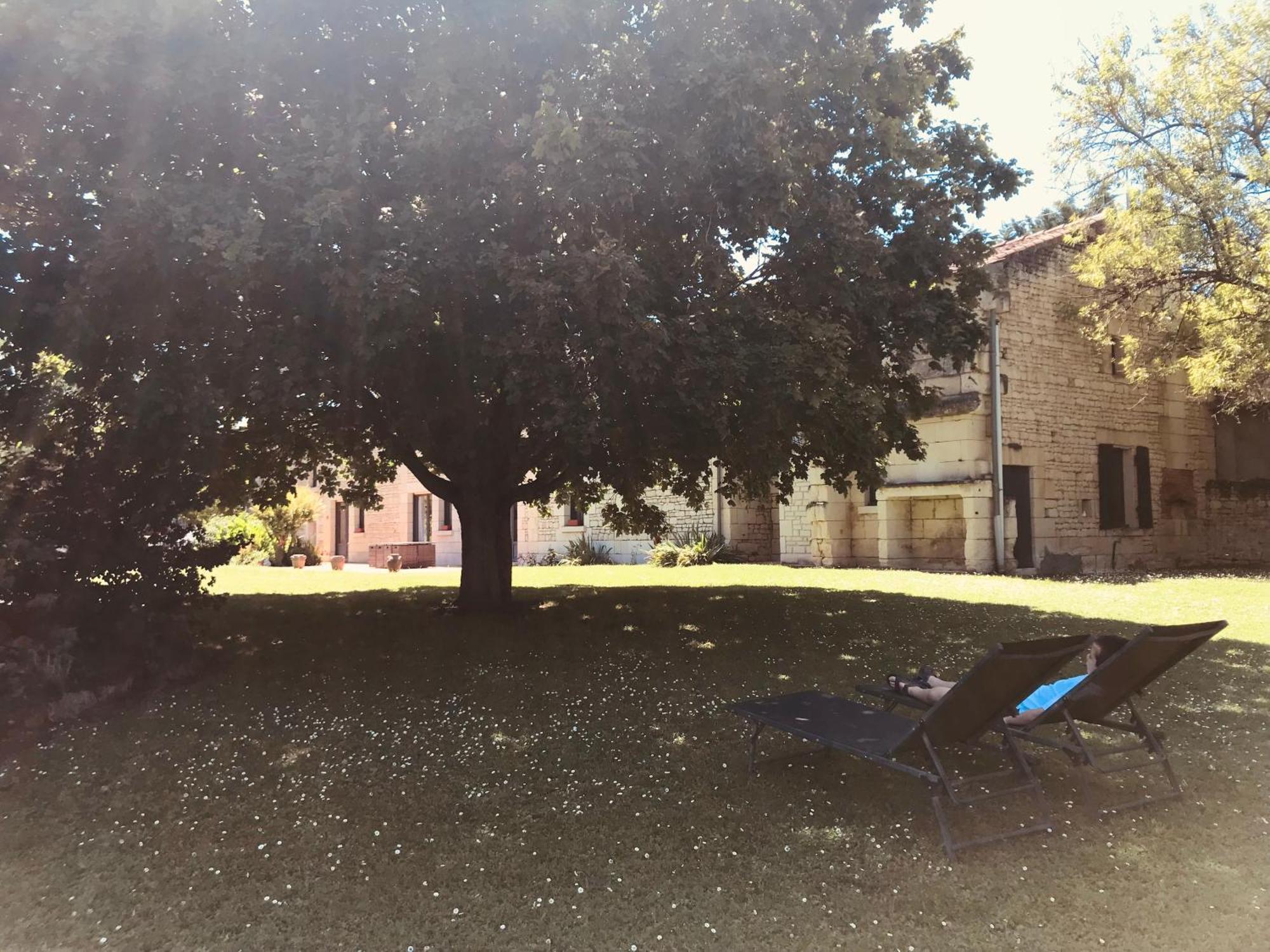 Gite Au Boom Coeur En Options Spa Et Repas Tourtenay エクステリア 写真